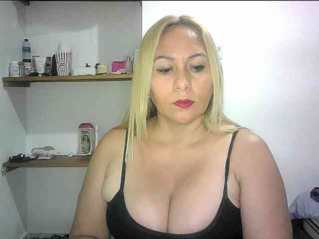 Mariana0x webcam