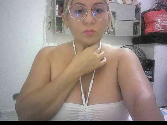 Mariana0x webcam