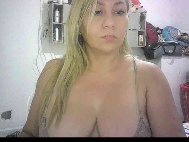 Mariana0x webcam