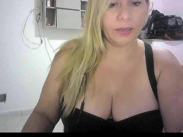 Mariana0x webcam