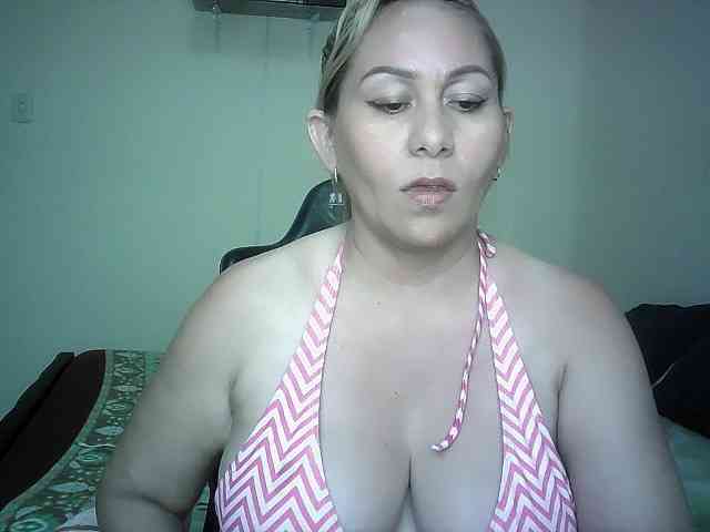 Mariana0x webcam