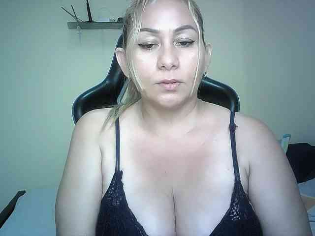 Mariana0x webcam