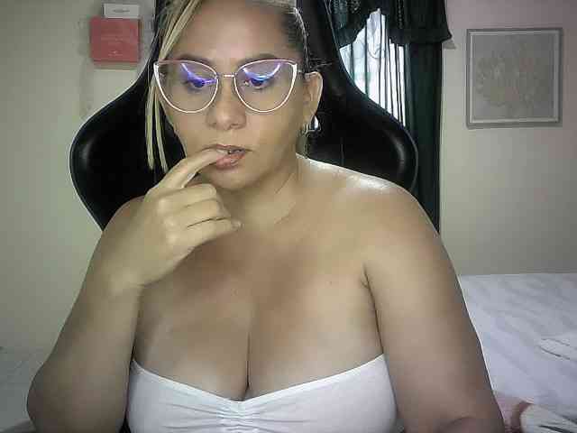 Mariana0x webcam