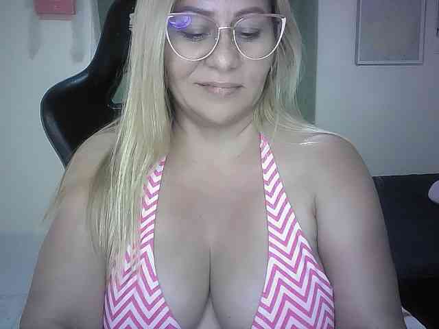 Mariana0x webcam