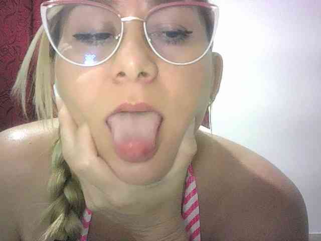 Mariana0x webcam