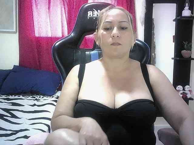 Mariana0x webcam