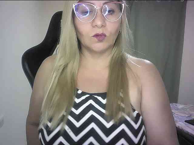 Mariana0x webcam
