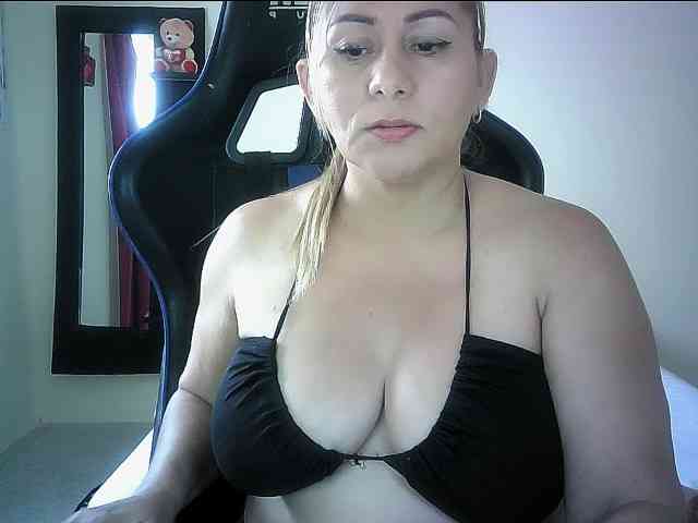 Mariana0x webcam