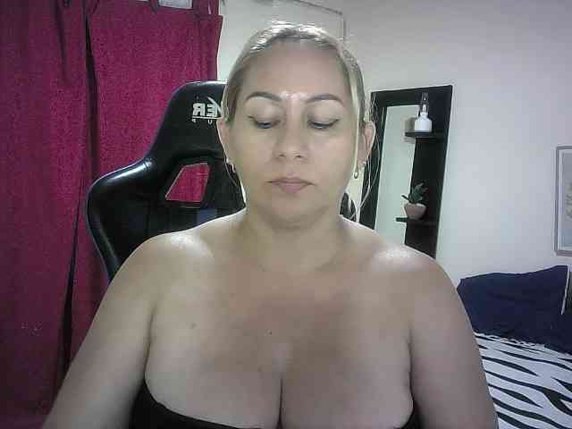 Mariana0x webcam