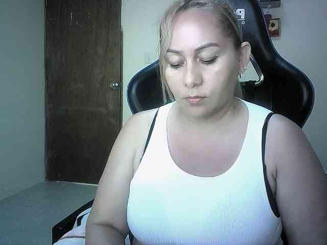 Mariana0x webcam