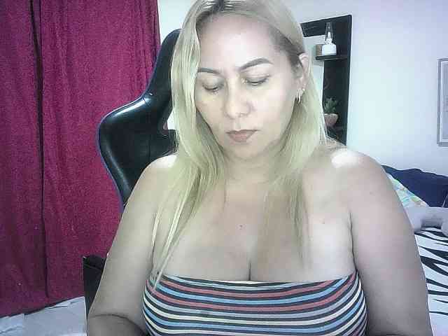 Mariana0x webcam