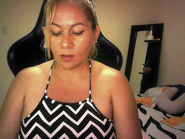 Mariana0x webcam