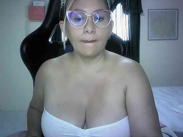 Mariana0x webcam