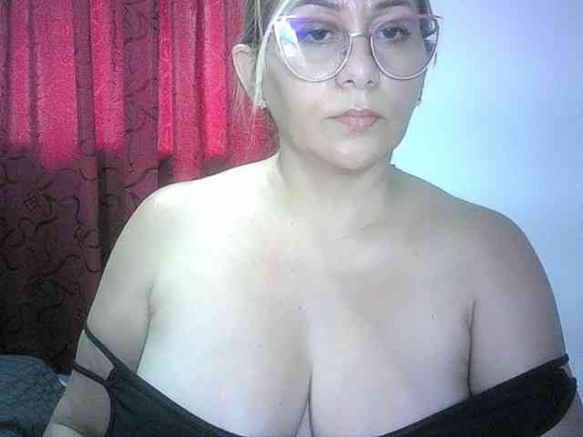Mariana0x webcam