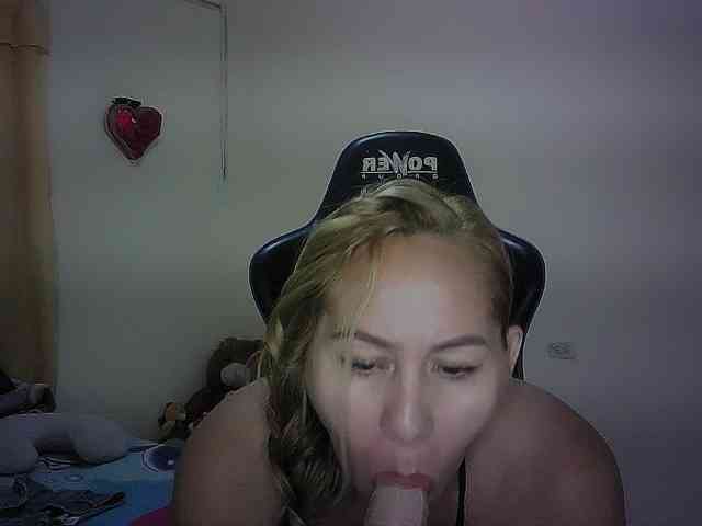 Mariana0x webcam