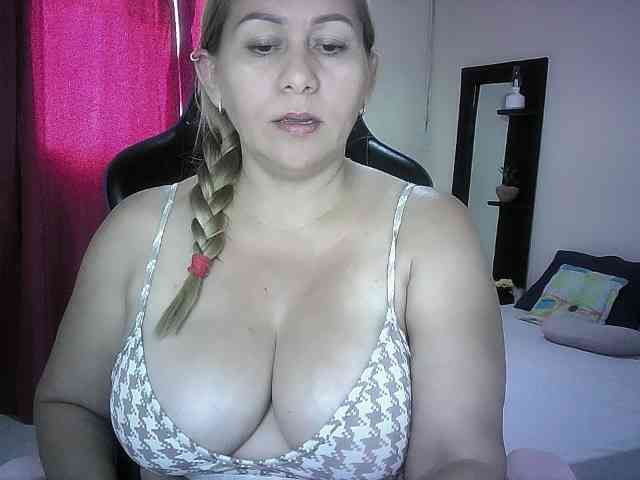 Mariana0x webcam