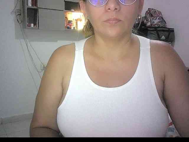 Modelo: mariana0x