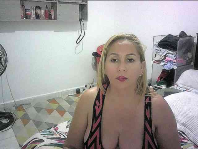 Mariana0x webcam