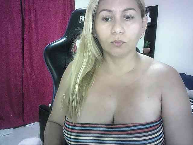 Mariana0x webcam