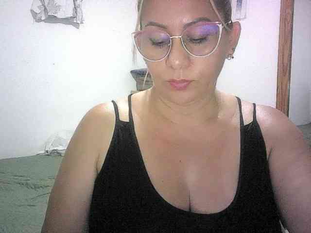 Mariana0x webcam