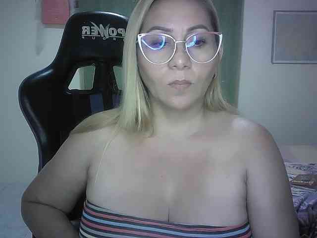 Mariana0x webcam