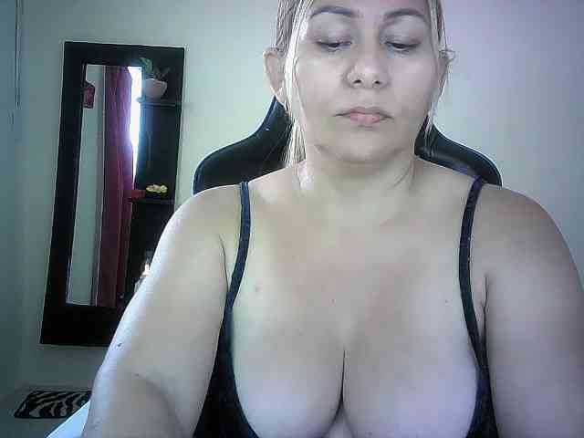 Mariana0x webcam