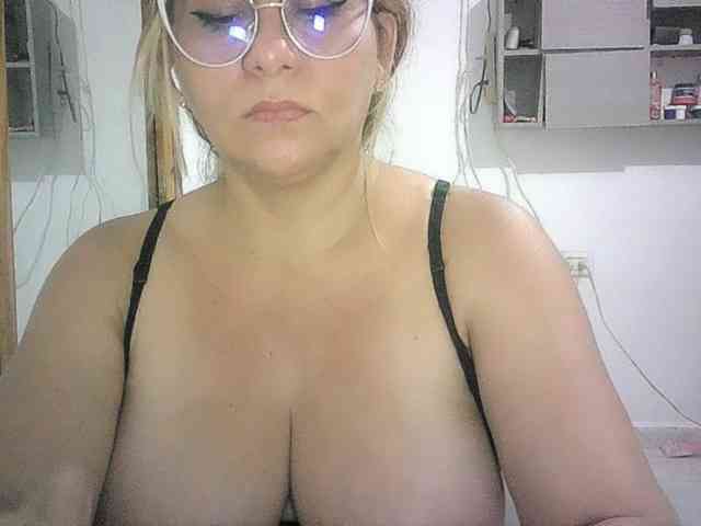 Mariana0x webcam