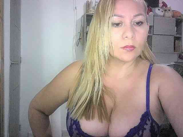 Mariana0x webcam