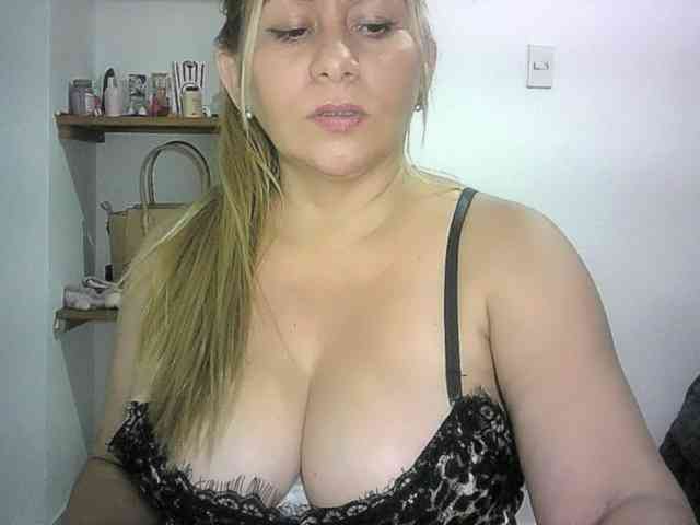 Mariana0x webcam