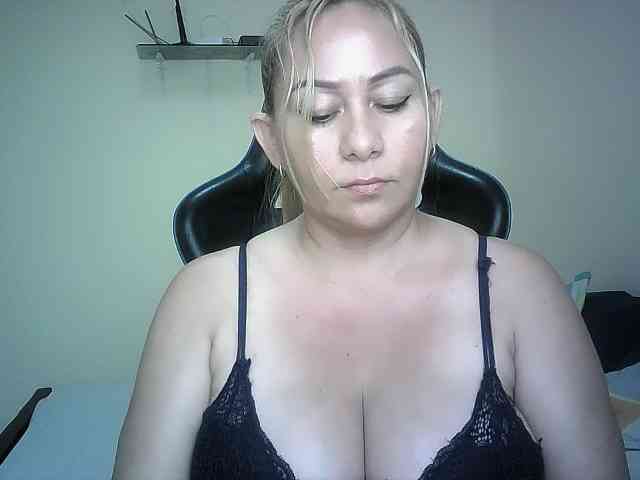 Mariana0x webcam