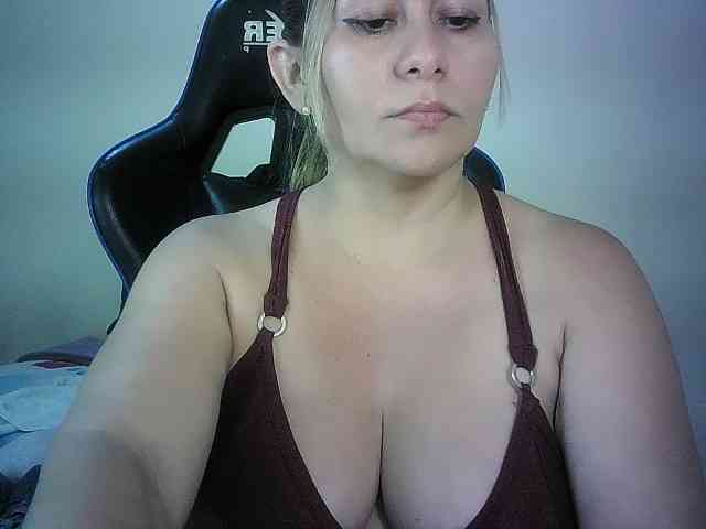 Mariana0x webcam