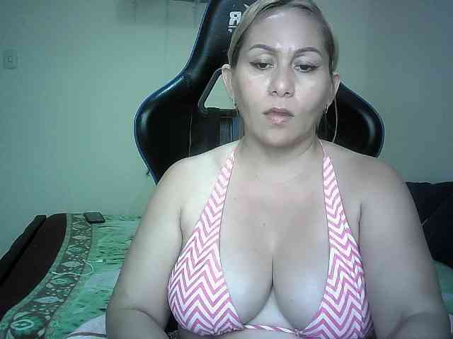 Mariana0x webcam
