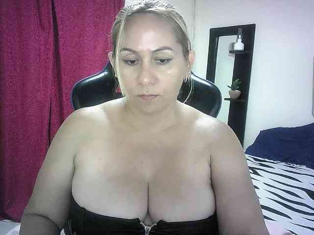 Mariana0x webcam