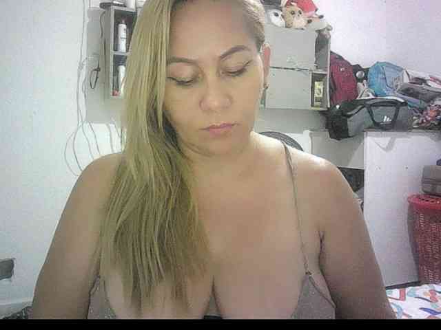 Mariana0x webcam
