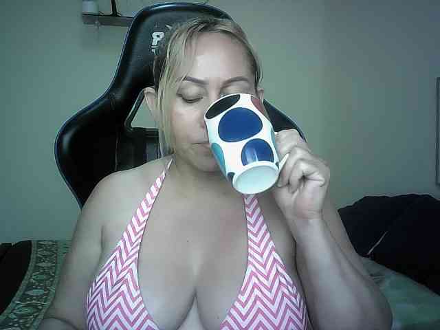 Mariana0x webcam