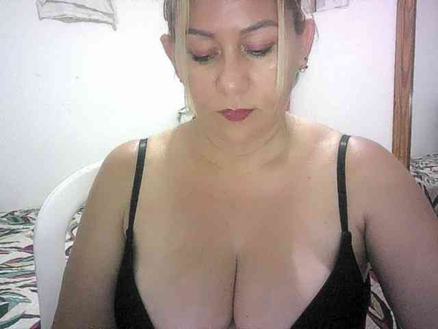 Mariana0x webcam