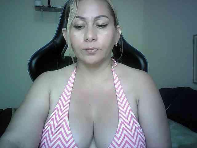 Mariana0x webcam
