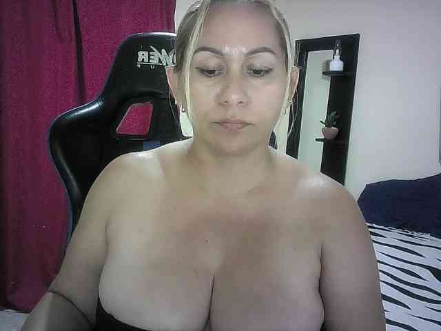 Mariana0x webcam