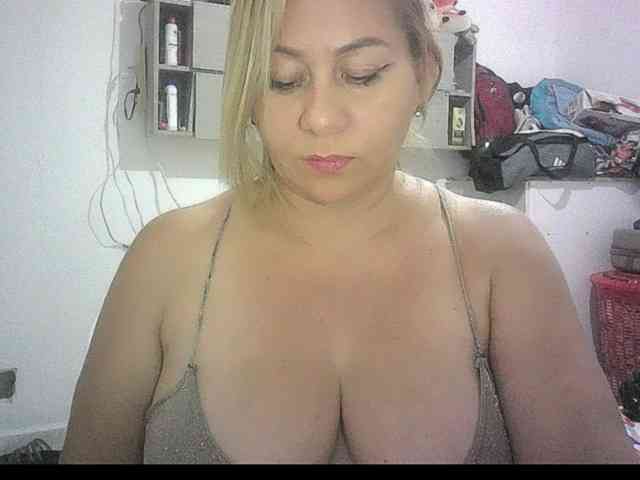 Mariana0x webcam