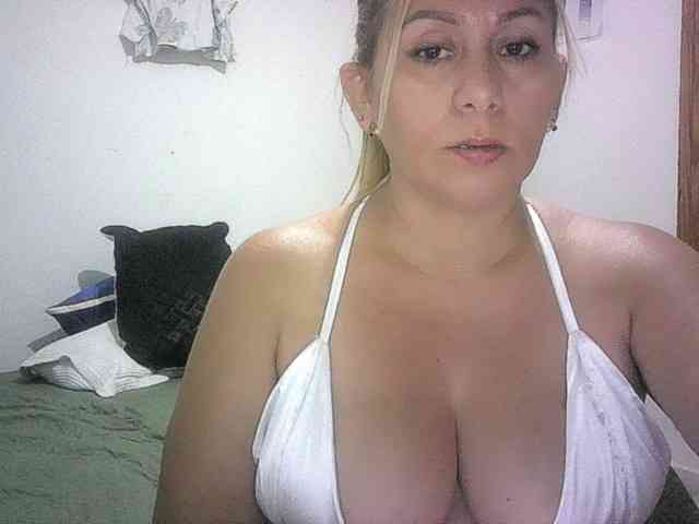 Mariana0x webcam