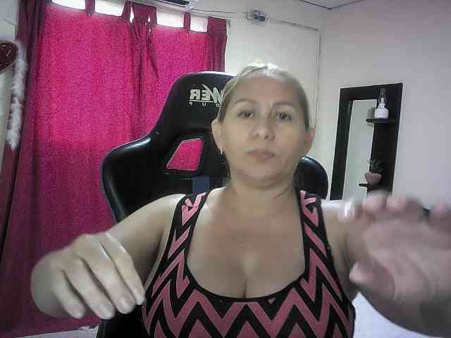 Mariana0x webcam