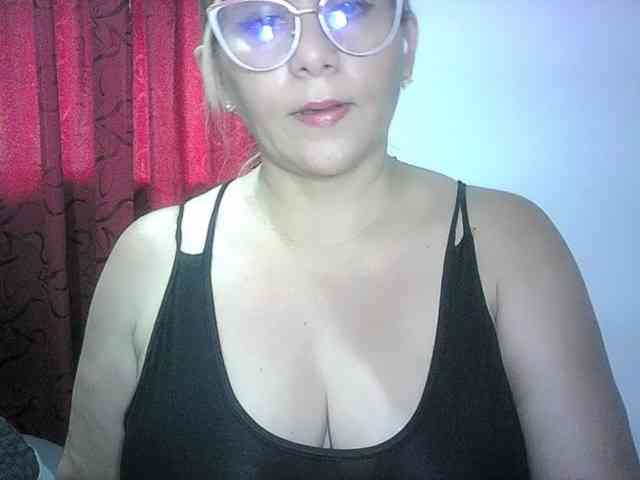 Mariana0x webcam