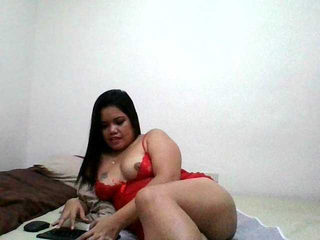 swettiea1 live cam on BongaCams