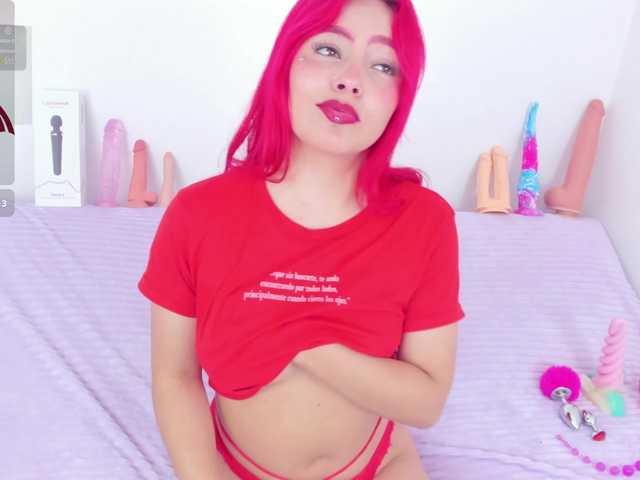 CloeeLovee live cam on BongaCams
