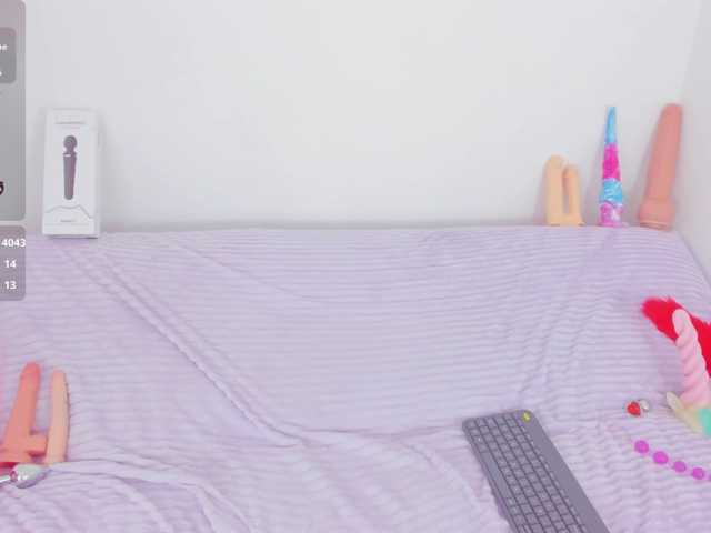CloeeLovee live cam on BongaCams