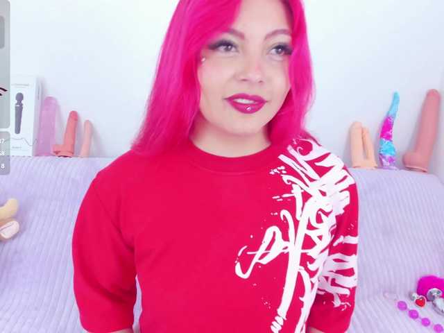 CloeeLovee live webcam show