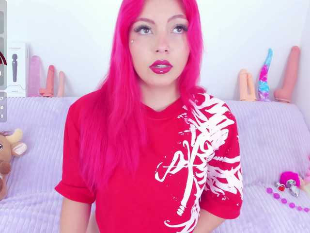 CloeeLovee live cam on BongaCams