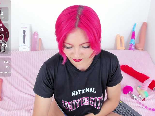 CloeeLovee live cam on BongaCams
