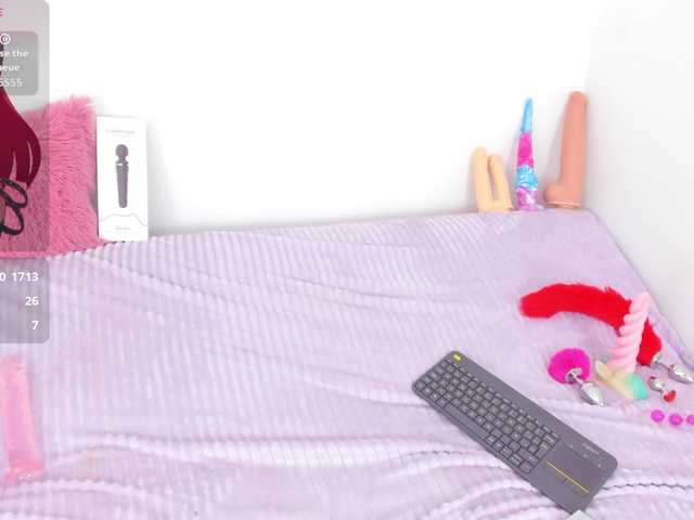 CloeeLovee live cam on BongaCams