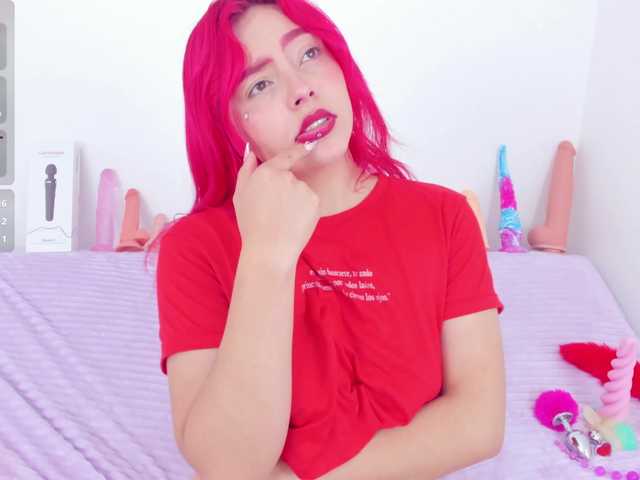 CloeeLovee live cam on BongaCams